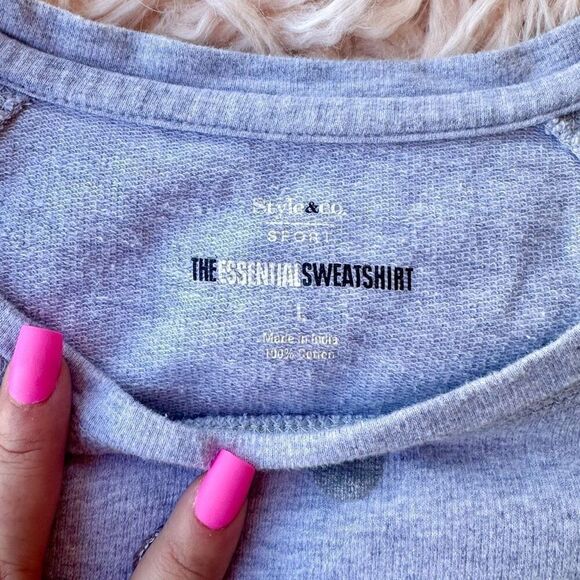 Large Sequin Sweatshirt - Picture 2 of 4